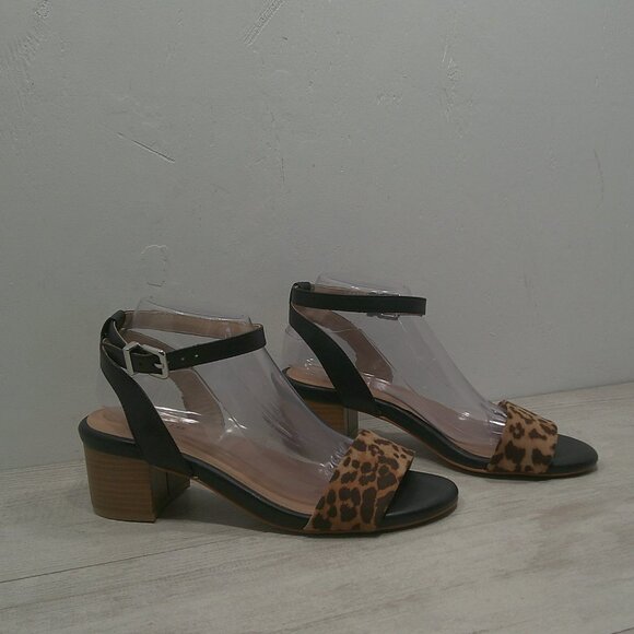 Sexy Torrid Pinup Style Retro Leopard Low Block Heel Sandals Size 9W | Wide - Picture 7 of 14